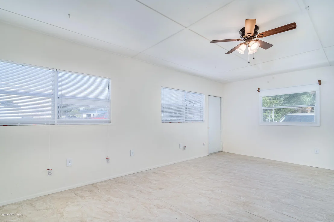 Photo of 124 Valencia Drive