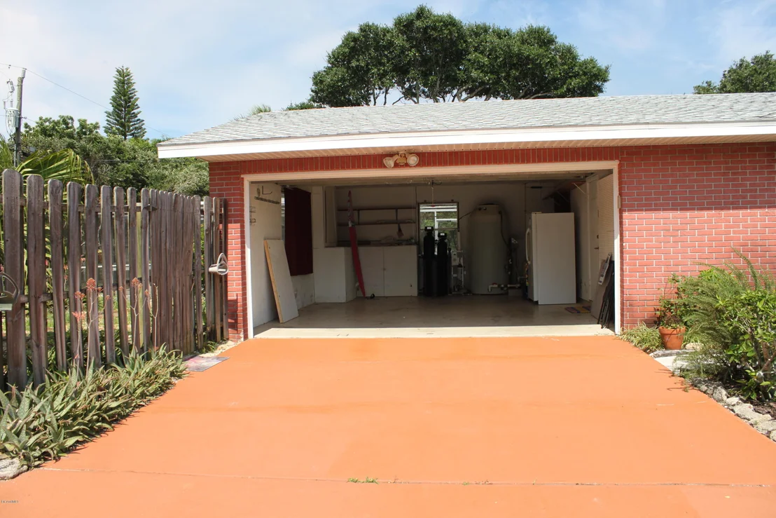 Photo of 180 Heron Drive