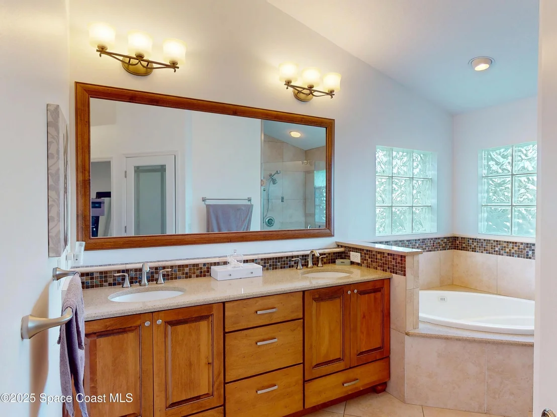 Photo of 3886 Peacock Drive