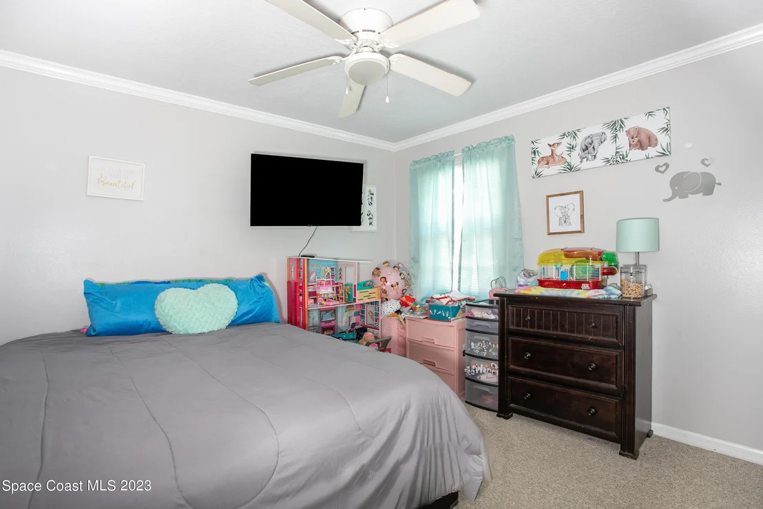 Photo of Unit 7 at 1475 Beechfern Drive