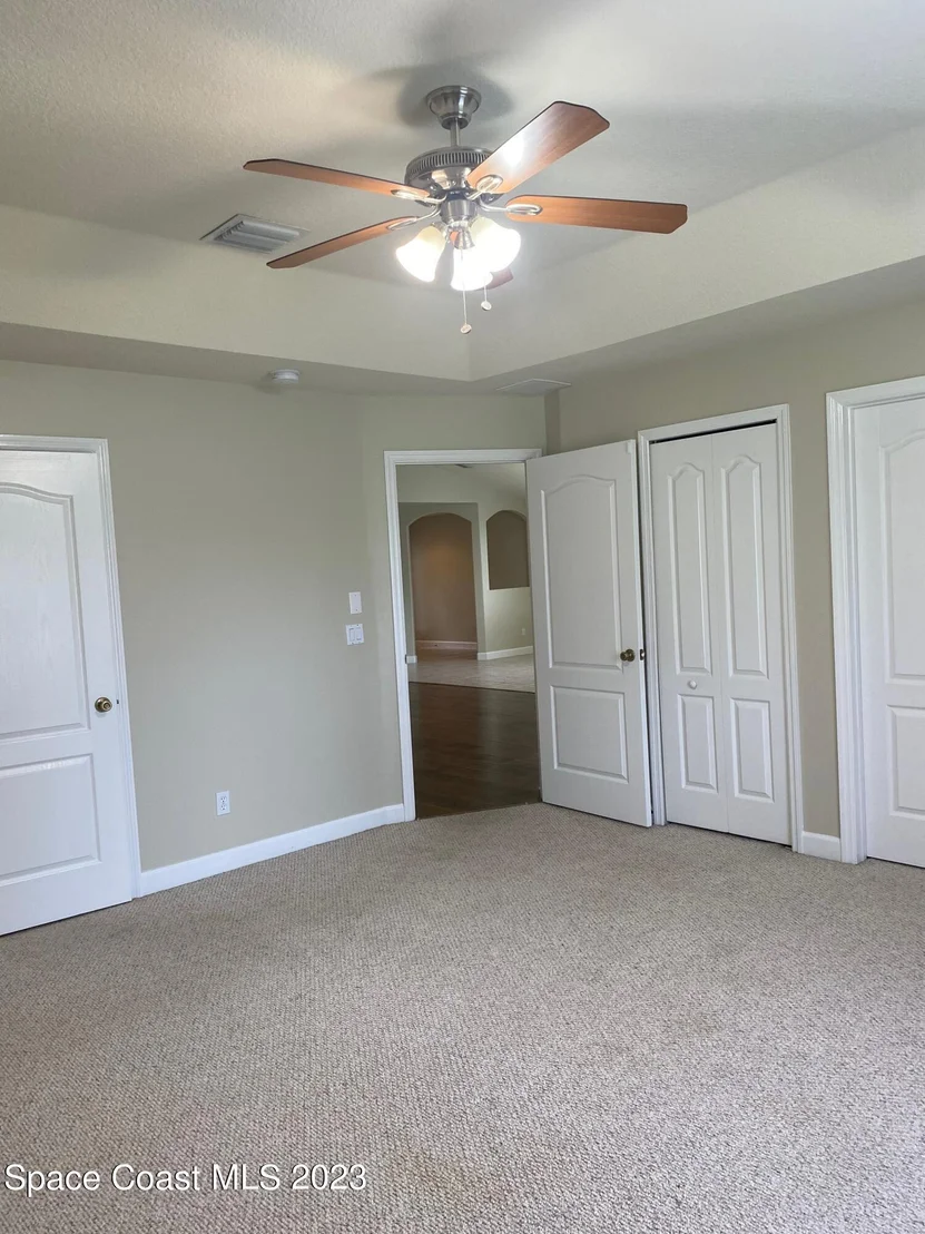 Photo of 407 Lofts Drive