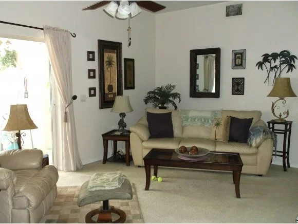 Photo of 1025 Pelican