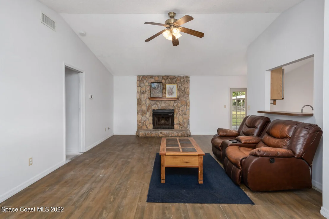 Photo of 2545 Billie Lane