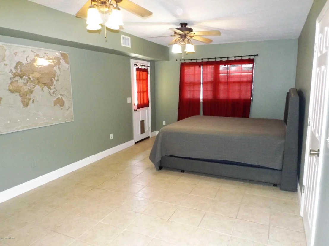 Photo of 1311 Ashwood Drive