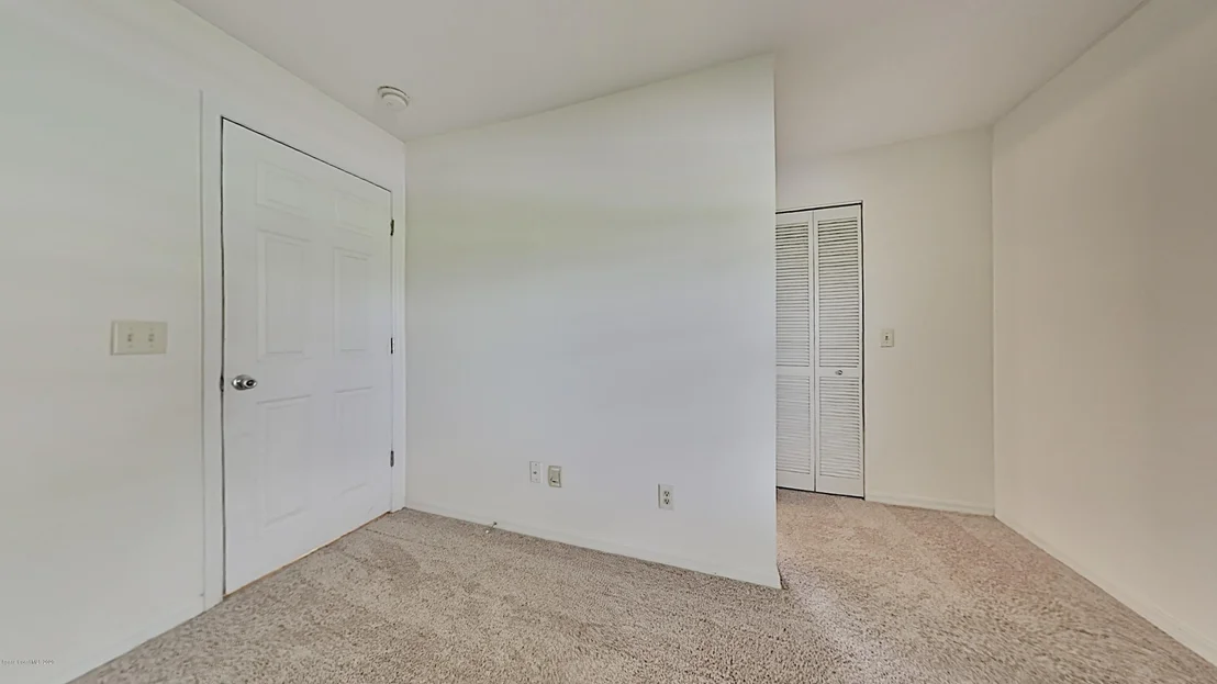 Photo of 623 Jupiter Boulevard NW