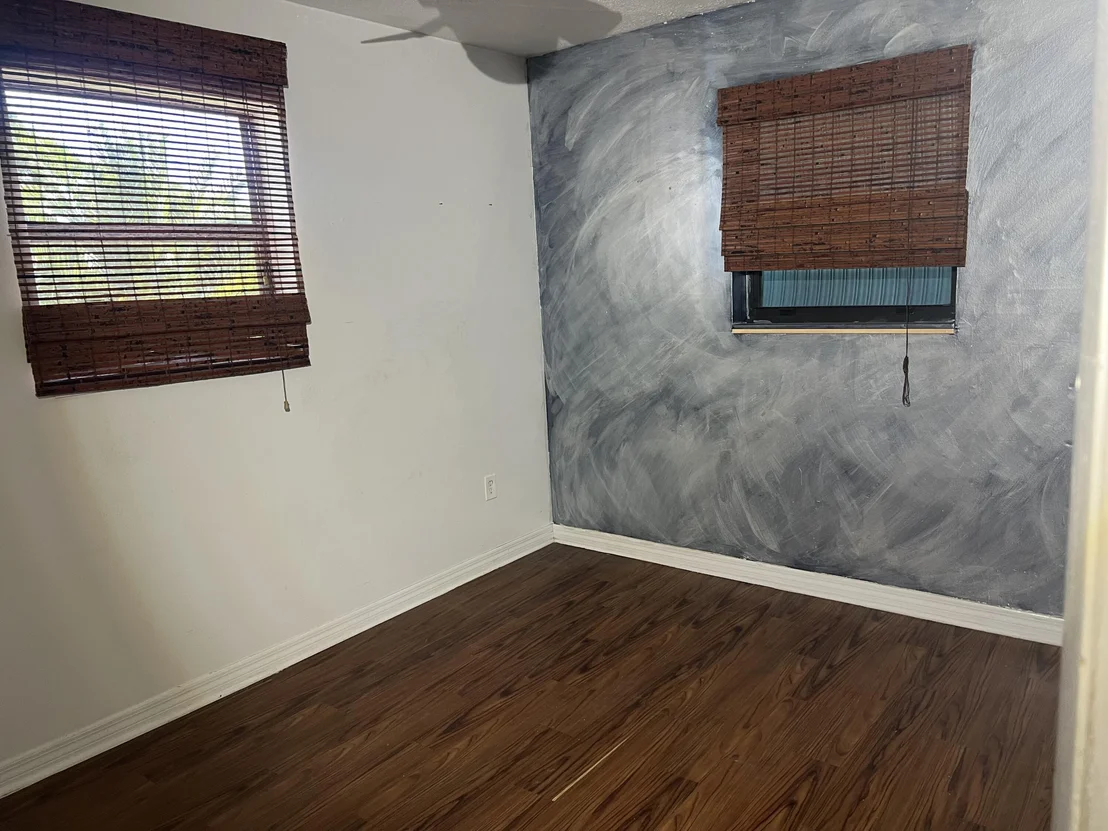 Photo of 303 Georgetown Avenue