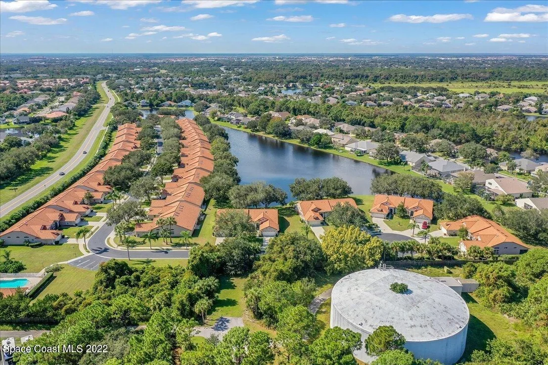 Photo of 7600 Candlewick Drive
