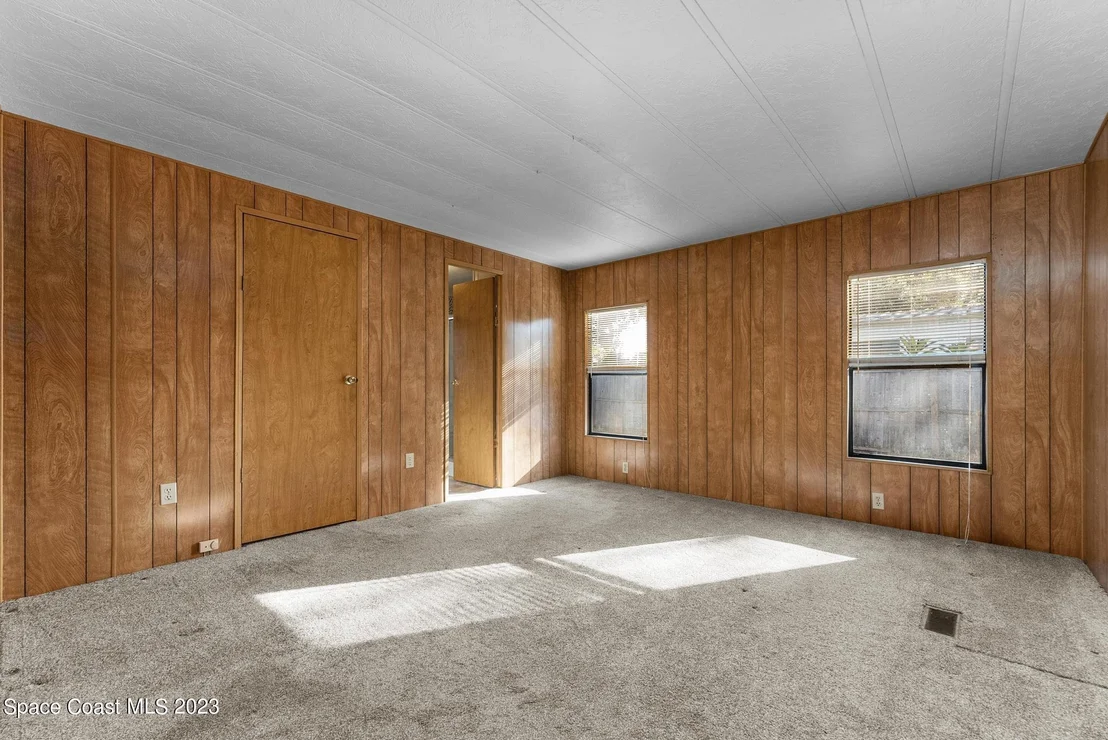 Photo of 112 Vanguard Circle