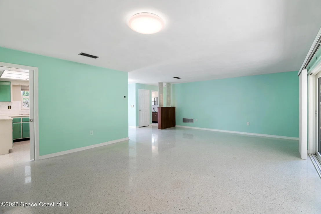 Photo of 44 Grandview Boulevard