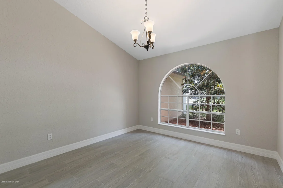 Photo of 3312 Meadowridge Drive