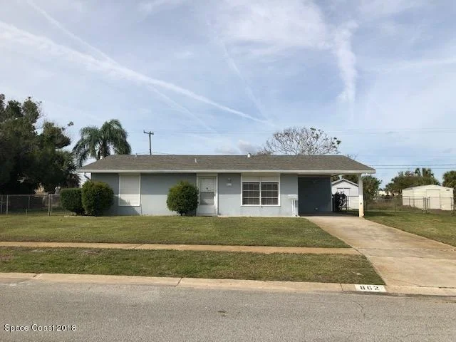 Photo of 862 Hampton Drive NE