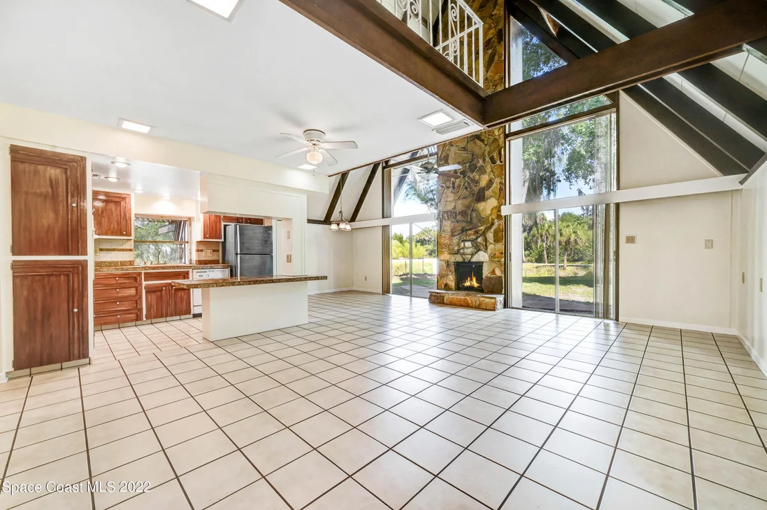 Photo of 555 Amber Lane