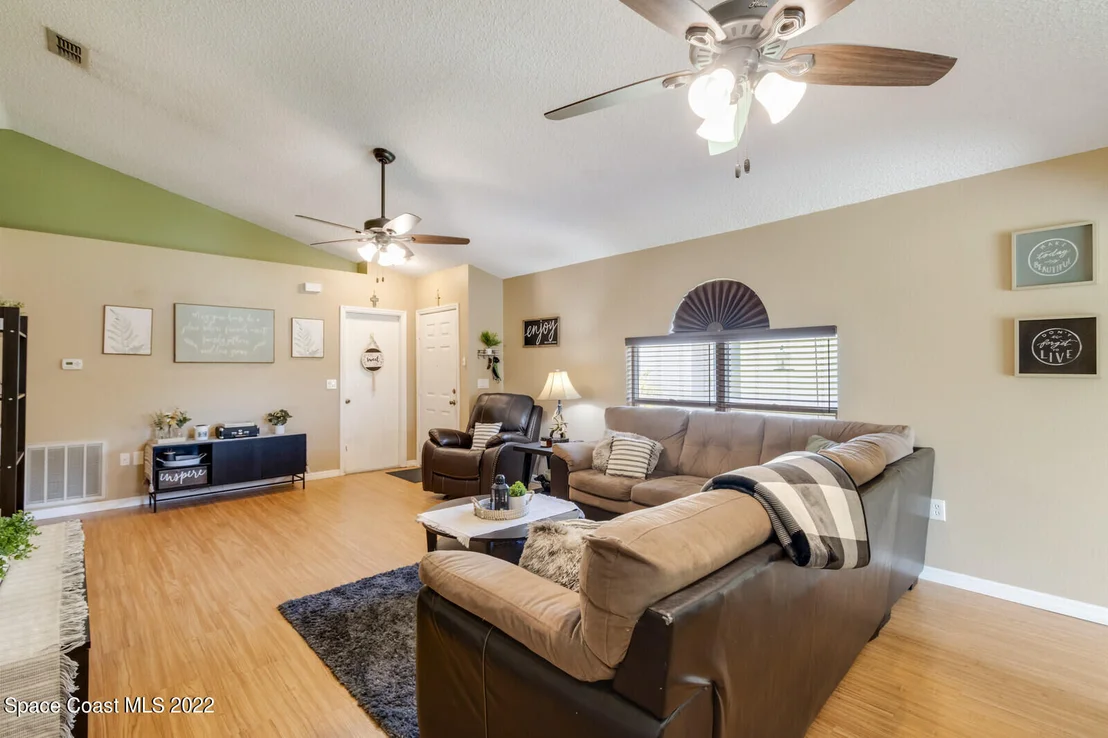 Photo of 2773 Maderia Circle