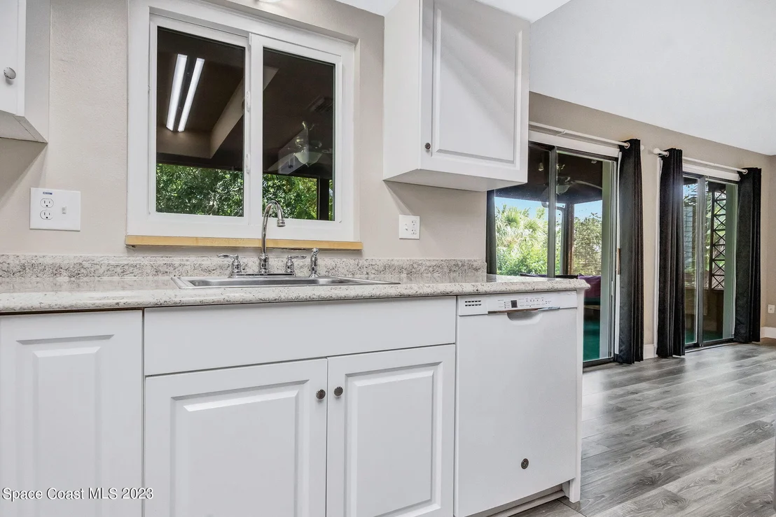 Photo of 414 Westchester Drive