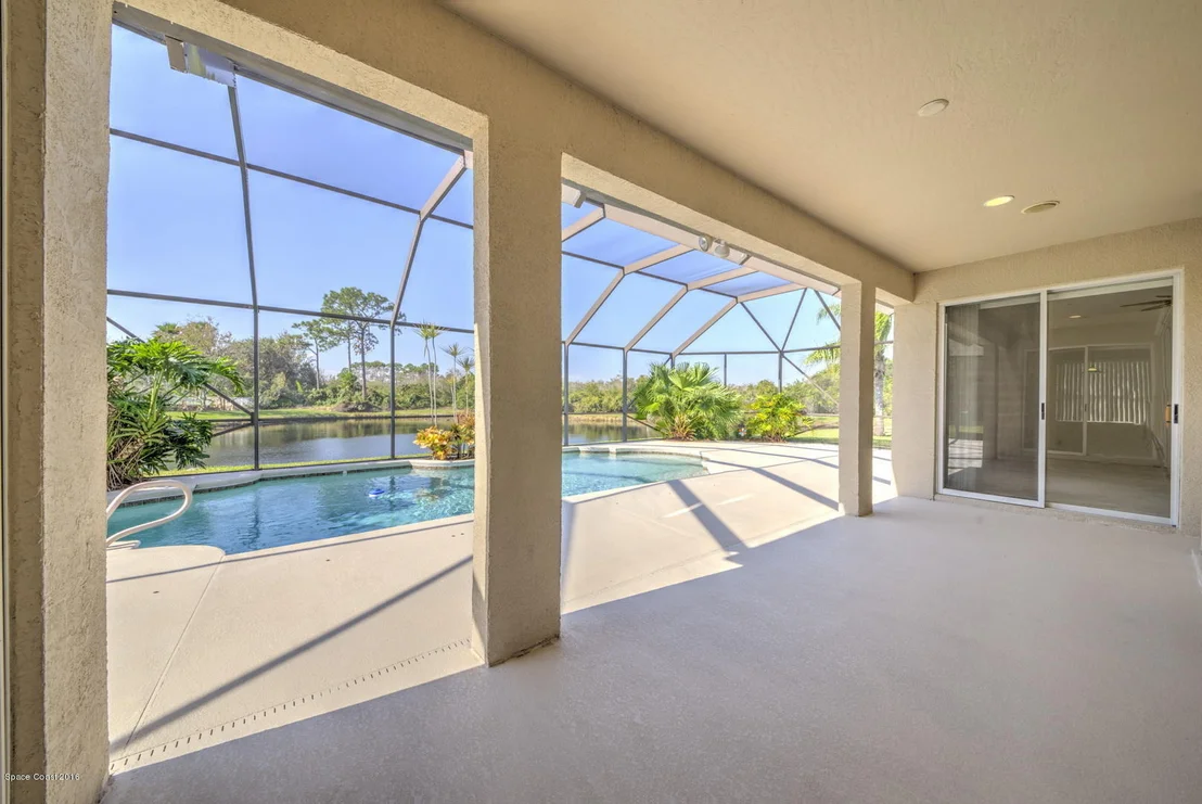Photo of 3516 Peninsula Circle