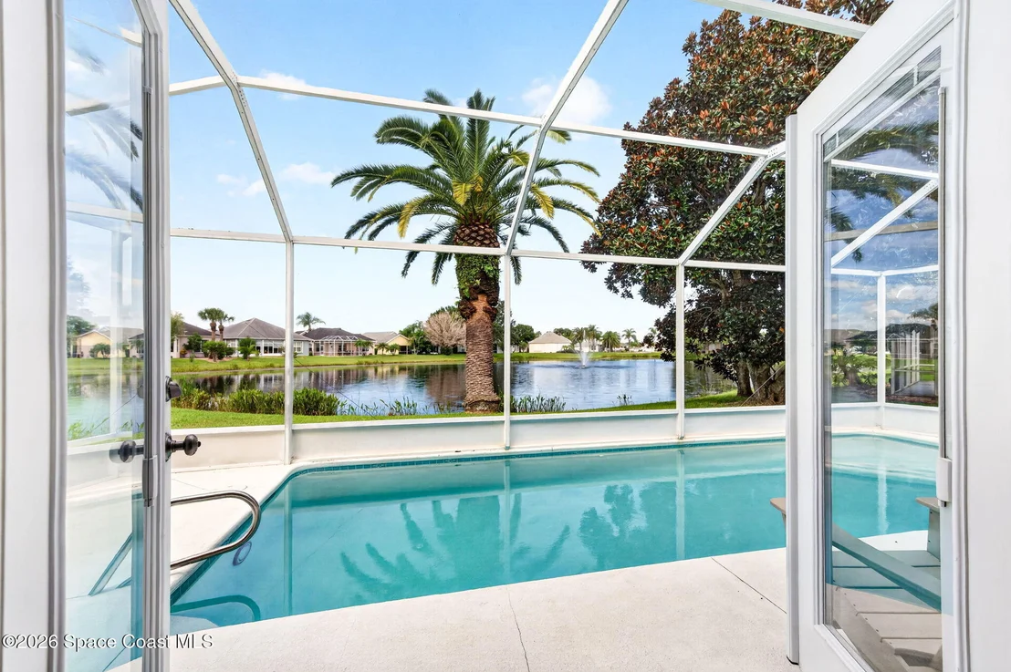 Photo of 2453 Addington Circle