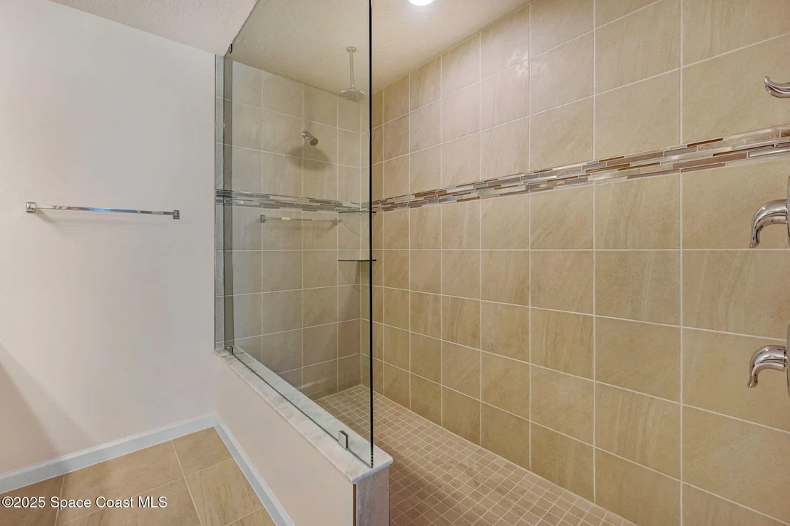 Photo of 1089 Savery Road