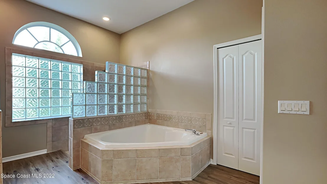 Photo of 813 Potomac Drive