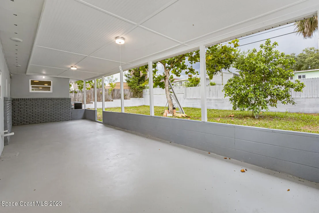 Photo of 1609 Pinecrest Court