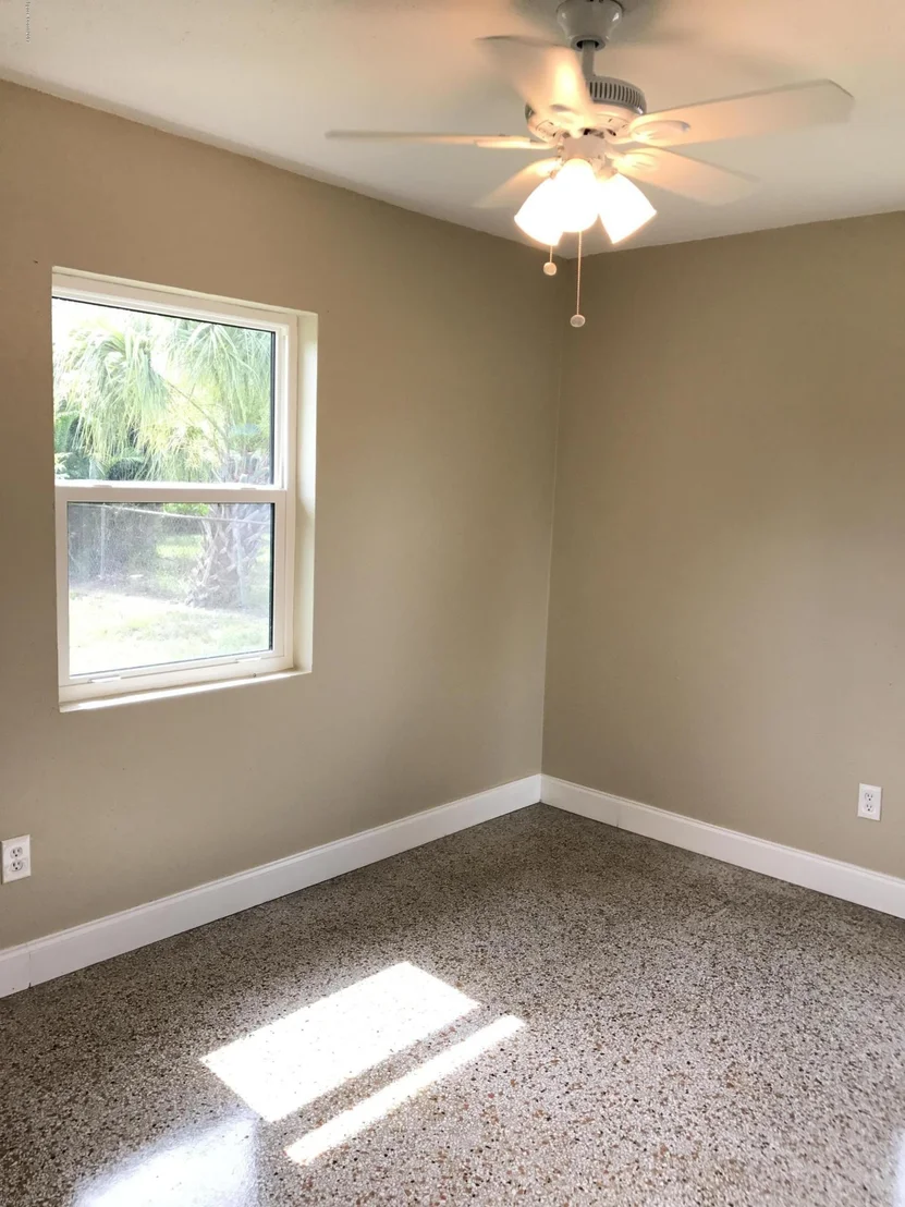 Photo of 509 Camellia Drive