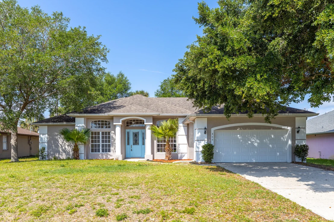 Photo of 869 Seven Gables Circle SE