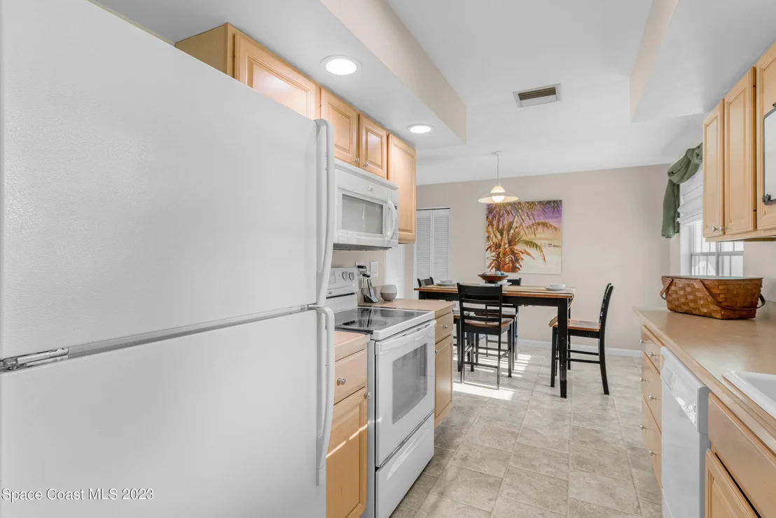Photo of 1113 Cromey Road NE