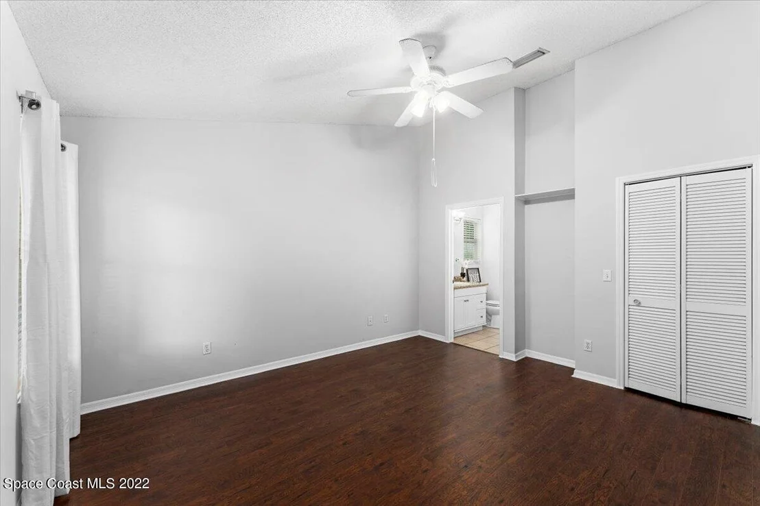 Photo of 1373 California Drive