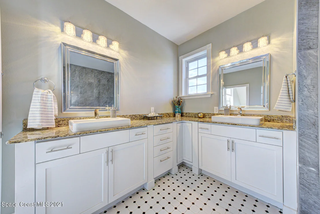 Photo of 2051 Rockledge Drive