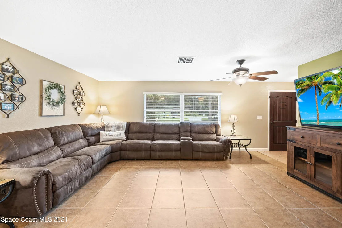 Photo of 2480 Cox Road