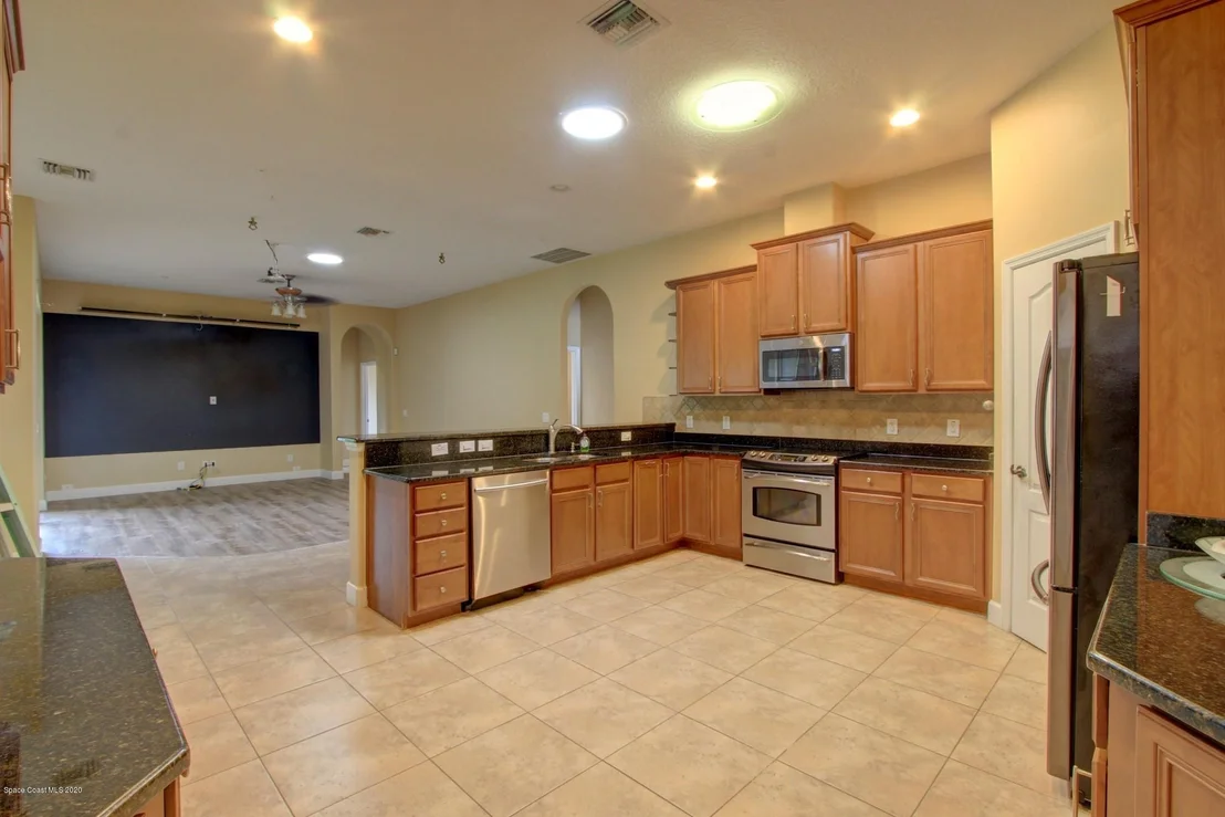 Photo of 1146 Stockbridge Way
