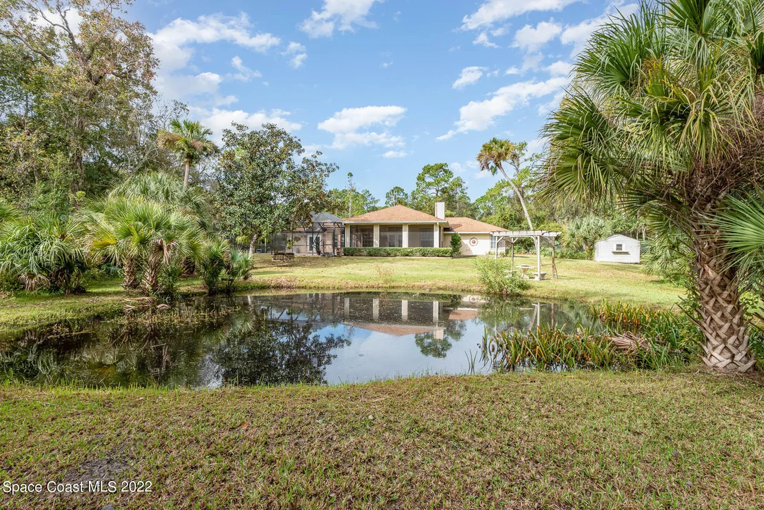 Photo of 3396 Lionel Road