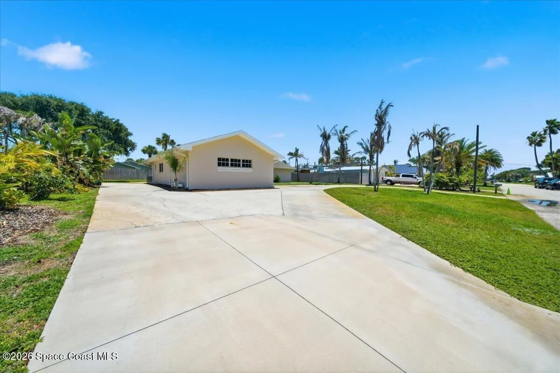Photo of 309 Banyan Way