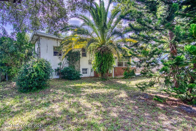 Photo of 1181 Pineapple Avenue NE