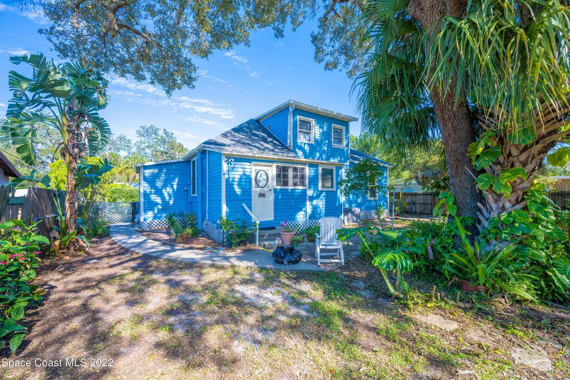 Photo of 1698 Guava Avenue