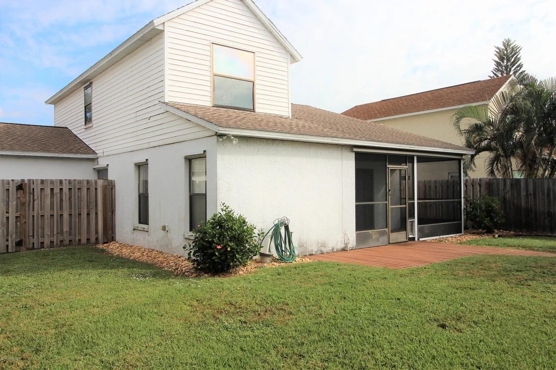 Photo of 1696 Clover Circle