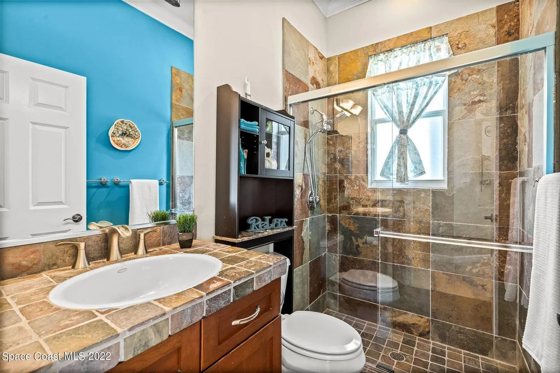 Photo of 356 Southampton Drive