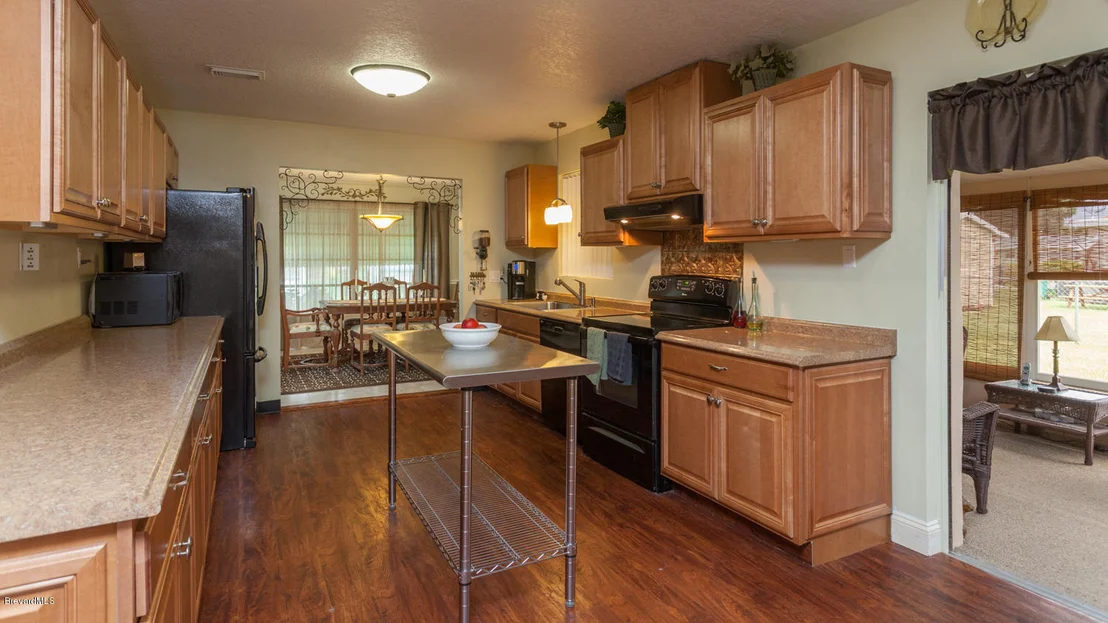 Photo of 1712 N Cadillac Circle