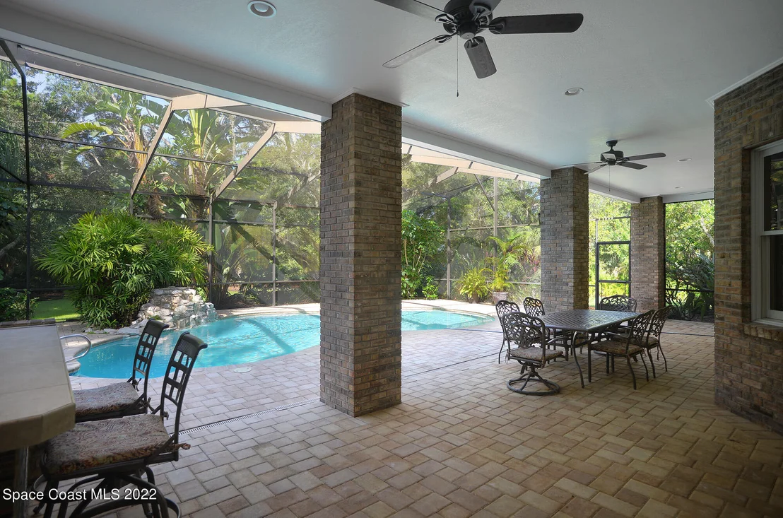 Photo of 3935 Hidden Oaks Lane