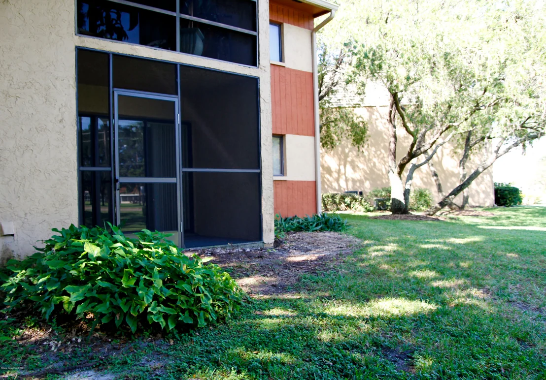 Photo of Unit 511 at 2425 Golf Lake Circle