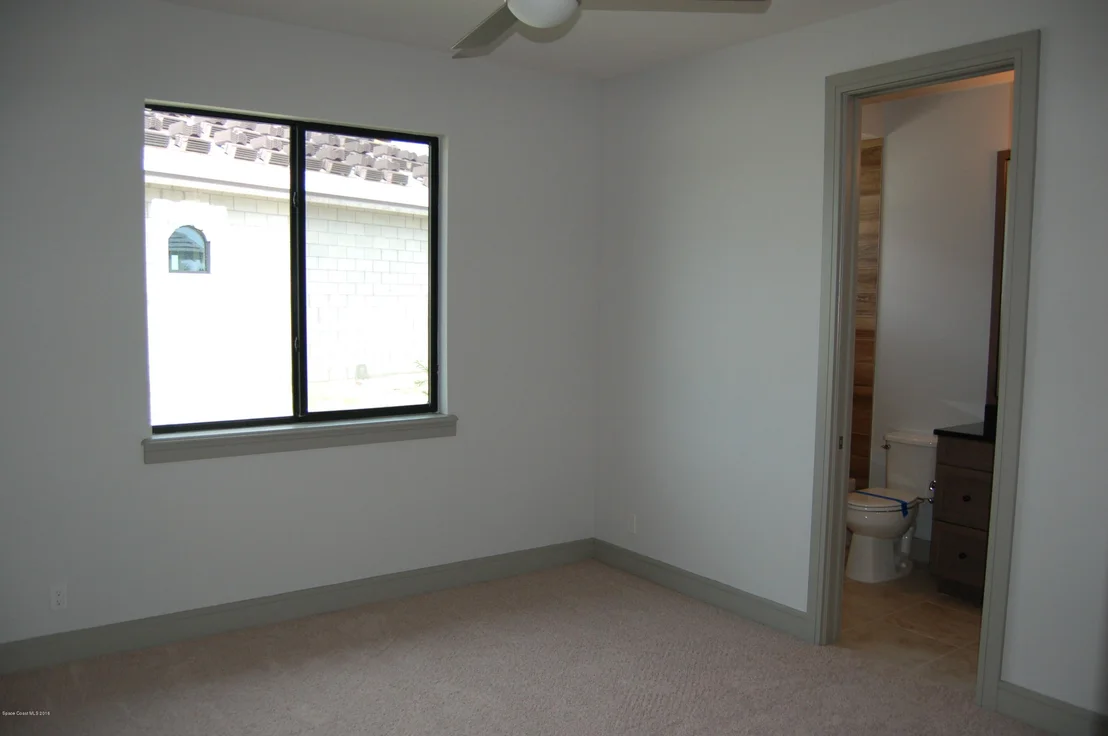 Photo of 2872 Emeldi Lane