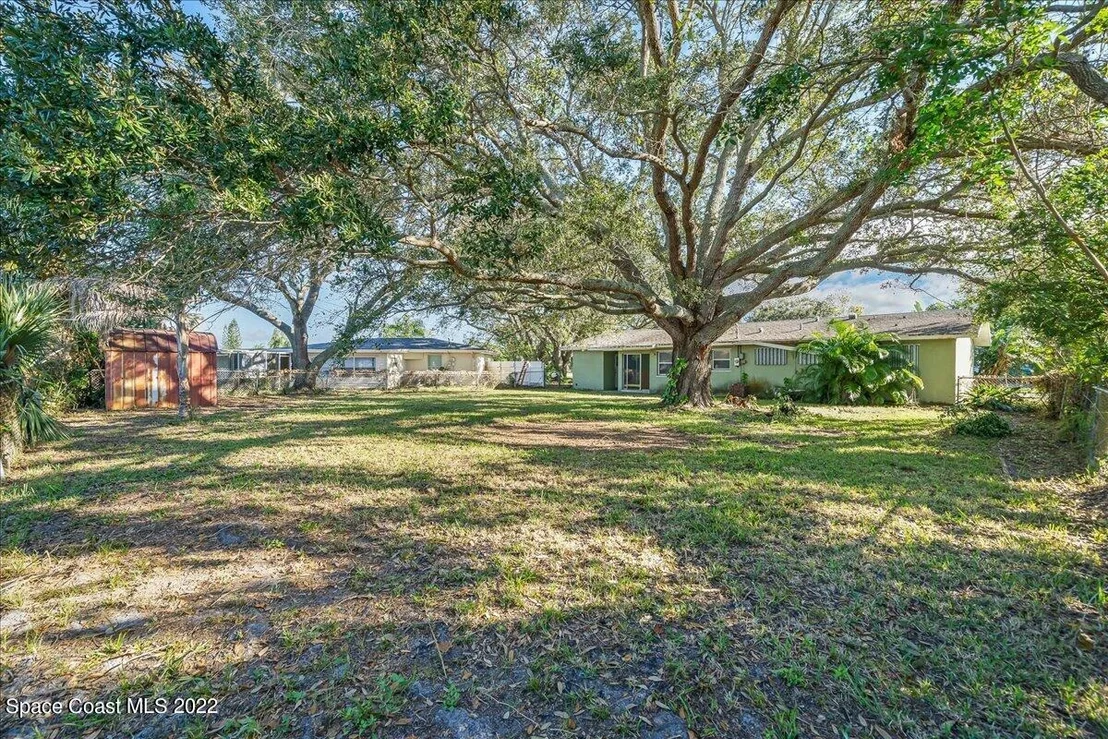 Photo of 668 Hampton Drive NE