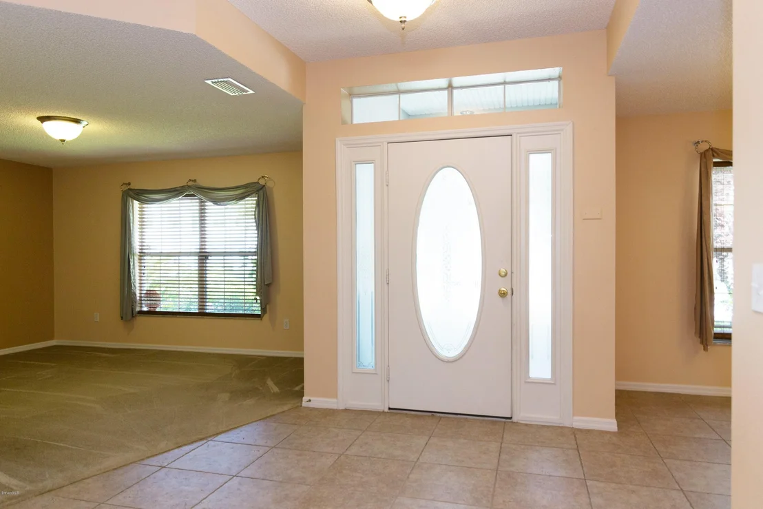 Photo of 1740 Whitman Drive