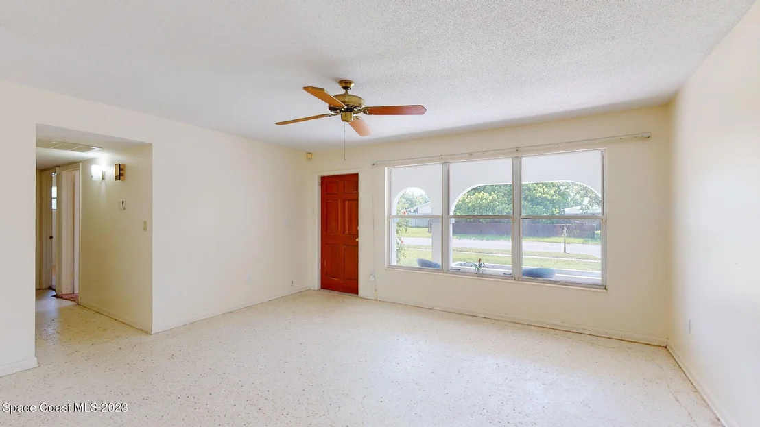 Photo of 813 Vance Circle NE