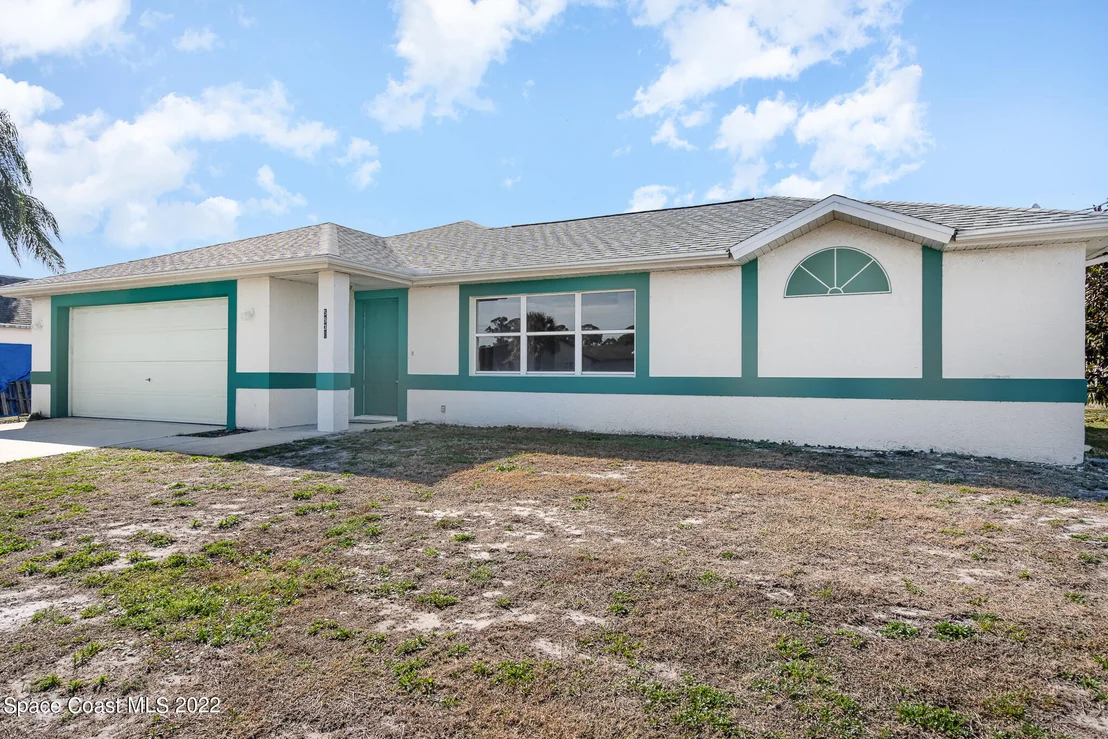 Photo of 5930 Deer Lane