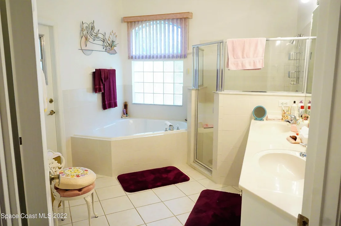 Photo of 1684 Ficus Point Drive