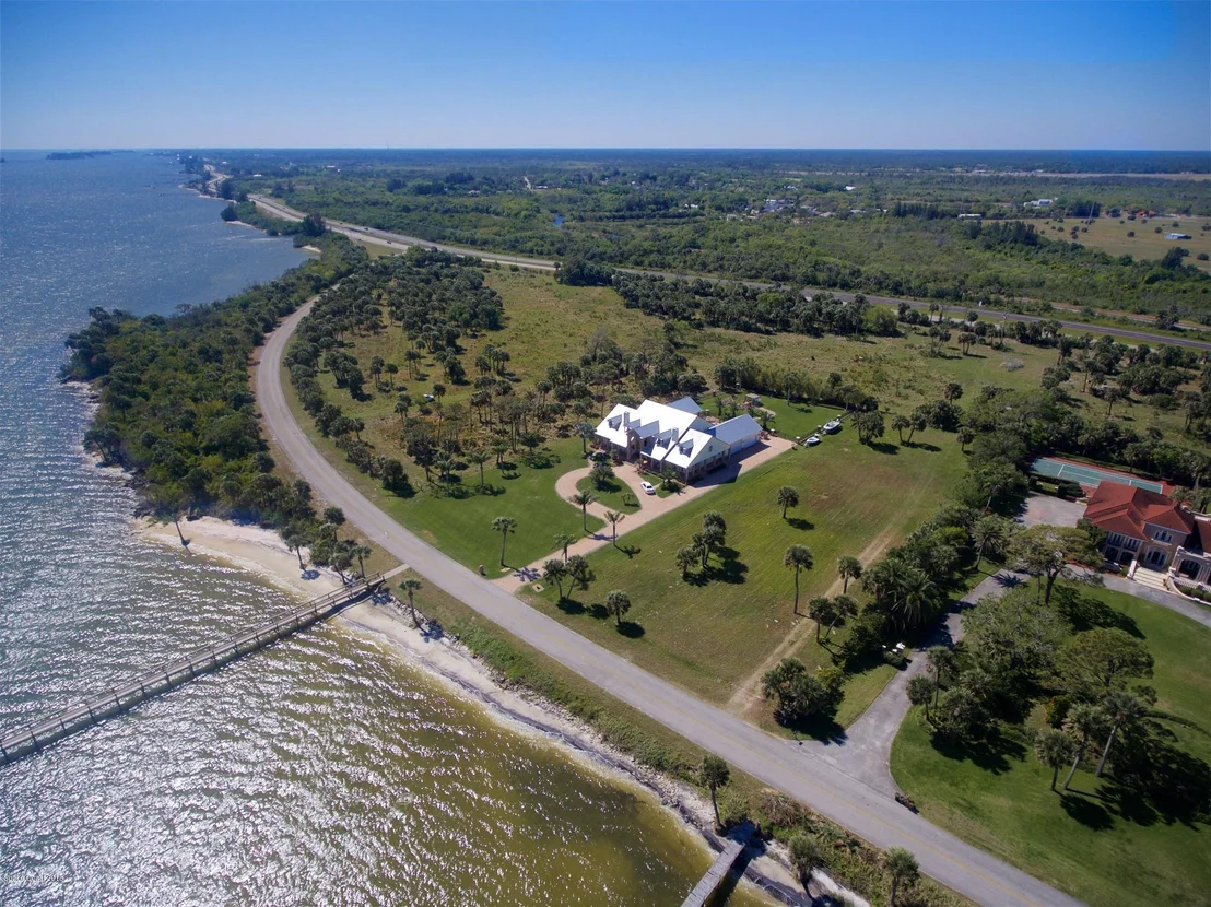 Photo of 3010 Rocky Point Road