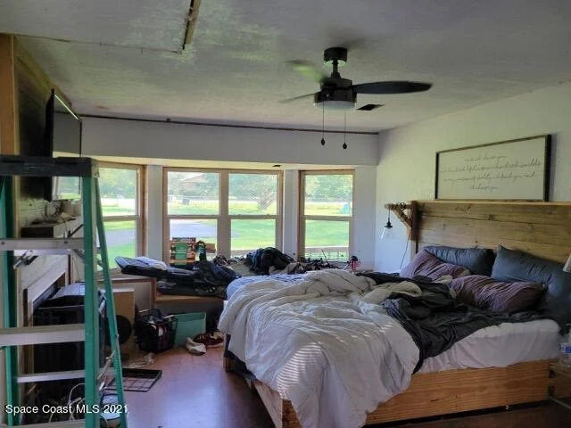 Photo of 443 Tall Pines Road