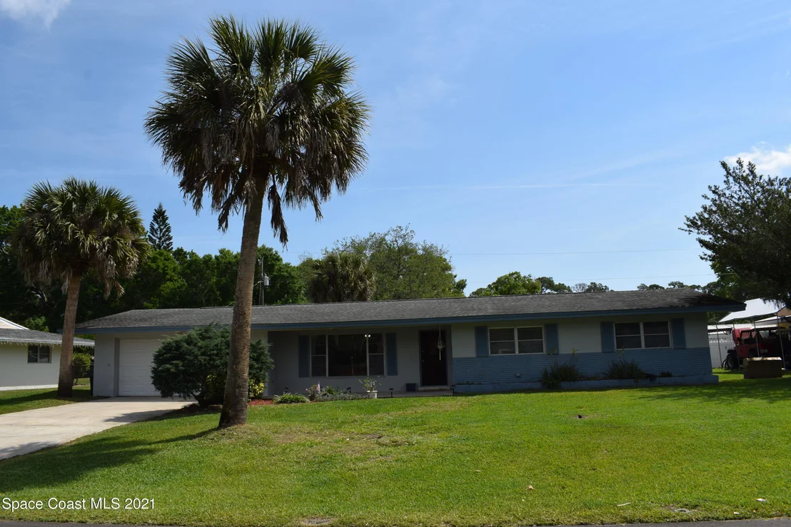 Photo of 536 Conifer Street