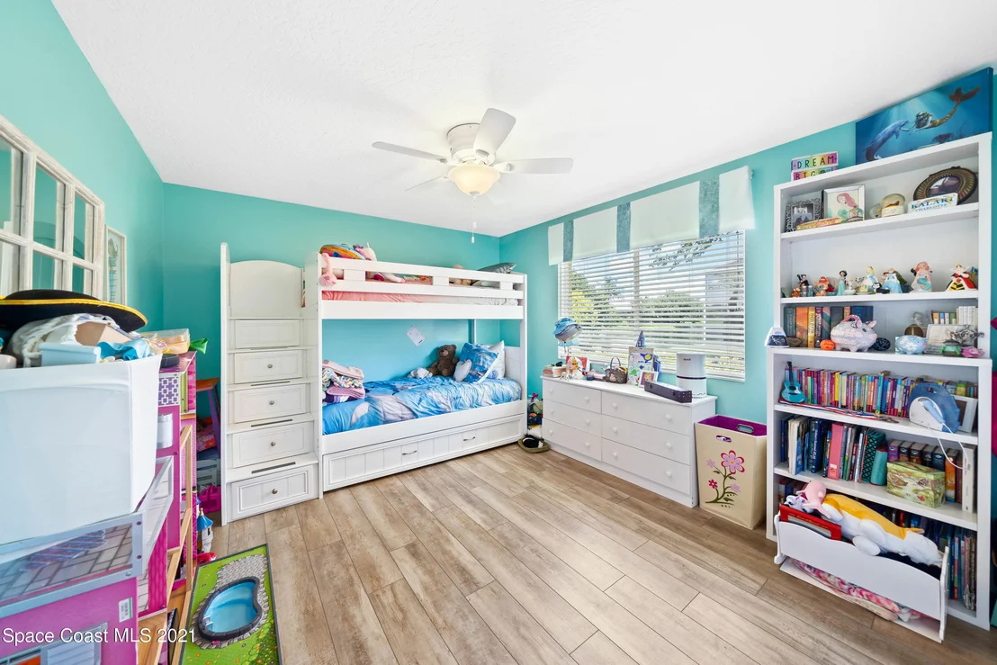 Photo of 209 Lanternback Island Drive