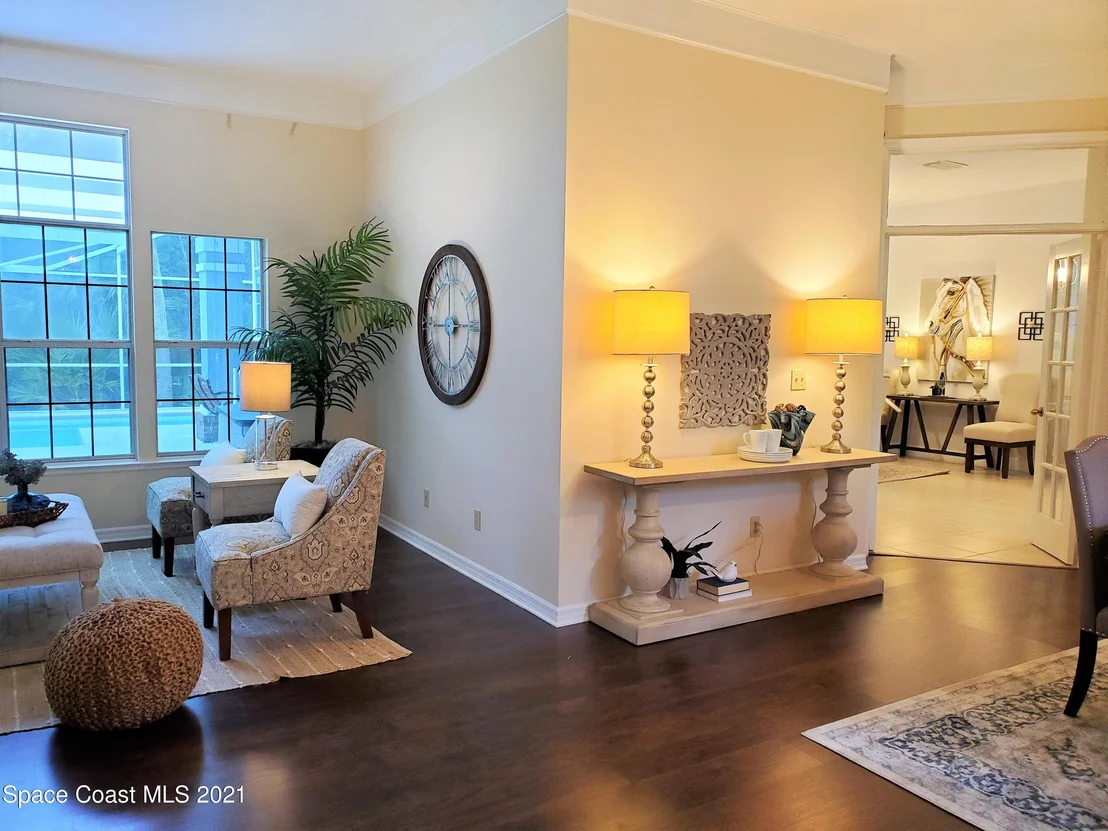 Photo of 4370 Canard Road